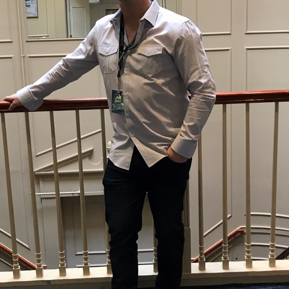 Profile Picture of Tim Schaeffer (@tubby12351) on Poshmark