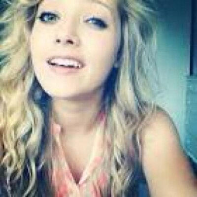 Profile Picture of Lily Mitchell (@Lil_mitch5933) on Twitter