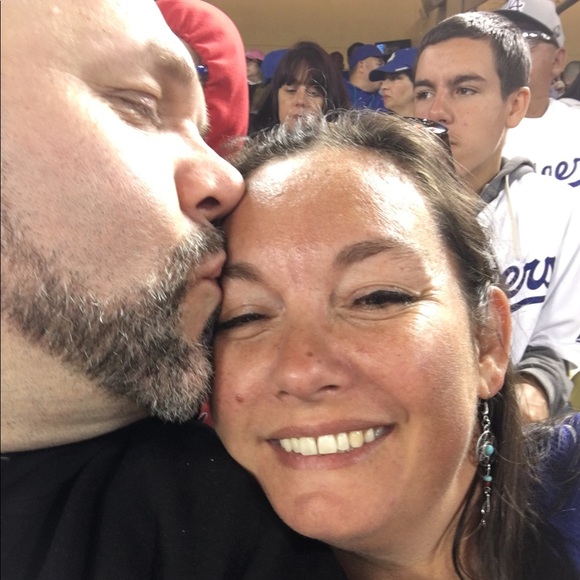 Profile Picture of Vincent Regan (@vregan73) on Poshmark