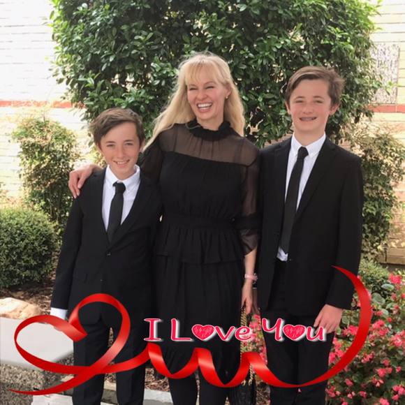 Renee Ritchey - Poshmark Profile Picture of Renee Ritchey (@reneeritchey557) on Poshmark