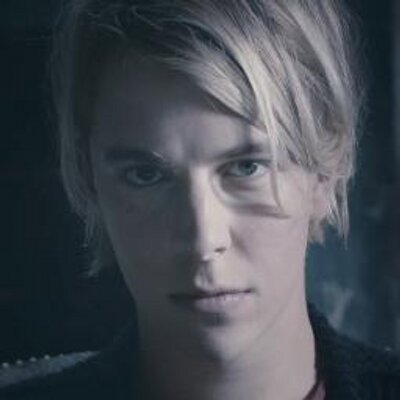 Profile Picture of Tom Odell Poland (@TomOdellPoland) on Twitter