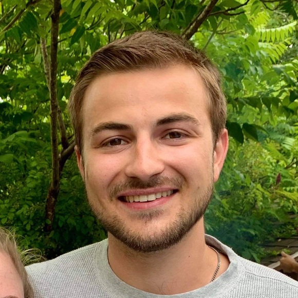 Profile Picture of Adam Bruder (@abruder821) on Poshmark