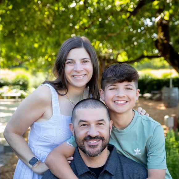 Profile Picture of Julianne Ryan (@rynjeb) on Poshmark