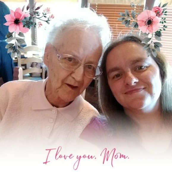 Profile Picture of Donna Gromley (@hgromley) on Poshmark