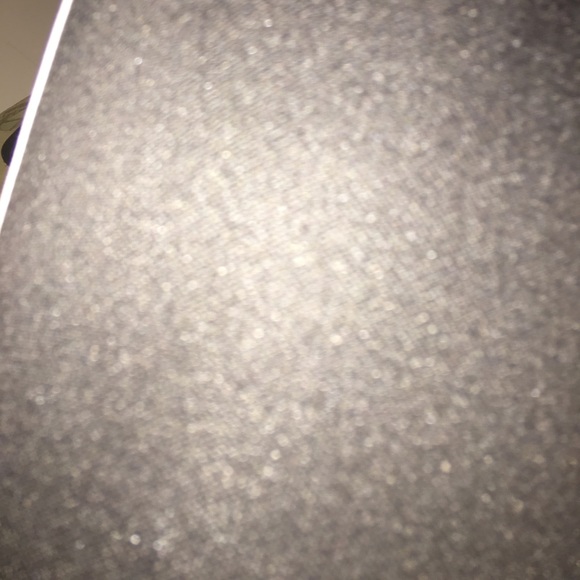 Profile Picture of Yasmine Abdelkarim (@jsjwksnbd) on Poshmark