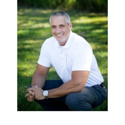 Profile Picture of Dan Gabriele (@dgabe66) on Twitter