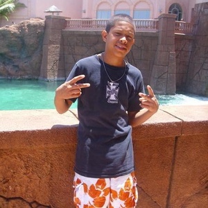 Lucas Velazquez - Myspace Profile Picture of Lucas Velazquez (@321749073) on Myspace