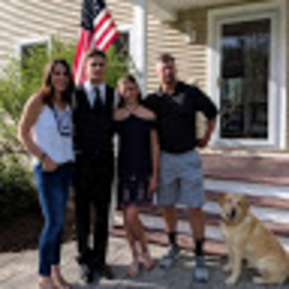 Melissa Scheriff - Poshmark Profile Picture of Melissa Scheriff (@melissascheriff) on Poshmark