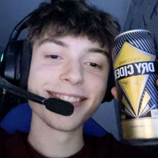 Profile Picture of stuartchandler. (@stuartc) on Tiktok