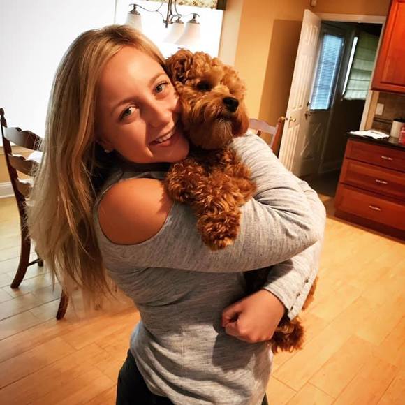 Profile Picture of Ashley Albro (@ashleyilana26) on Poshmark