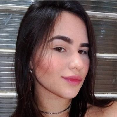 Profile Picture of Maria Eduarda Paulucci (@eduarda_paulucc) on Twitter