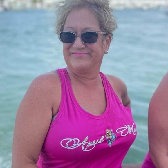 Profile Picture of Lisa Pendry (@fabricandhome64) on Poshmark