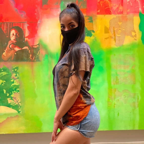 Profile Picture of Reem Haddad (@reem_haddad) on Poshmark