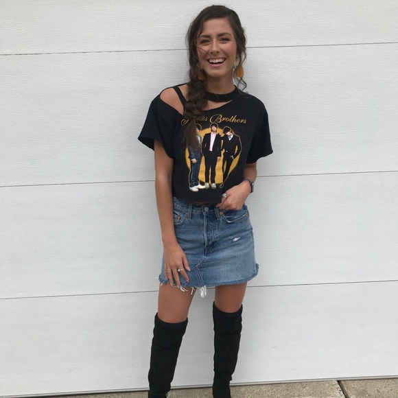 Profile Picture of Paige Owsinski (@paigeowsinski) on Poshmark