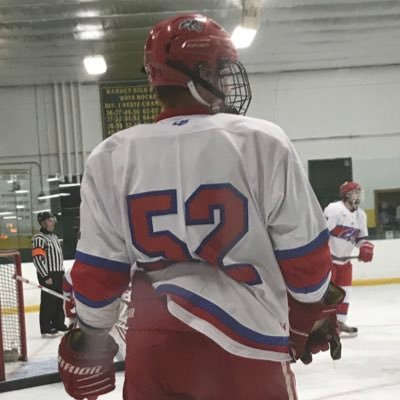 Profile Picture of Sean Hart (@HartHockey522) on Twitter