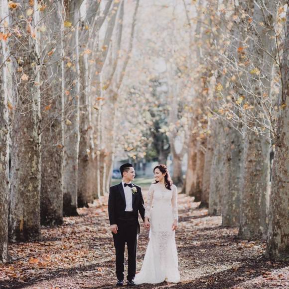 Profile Picture of Joanne Zhang (@joanyue1129) on Poshmark