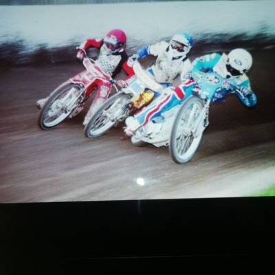 Profile Picture of Mark Simmonds (@MarkSim97390112) on Twitter