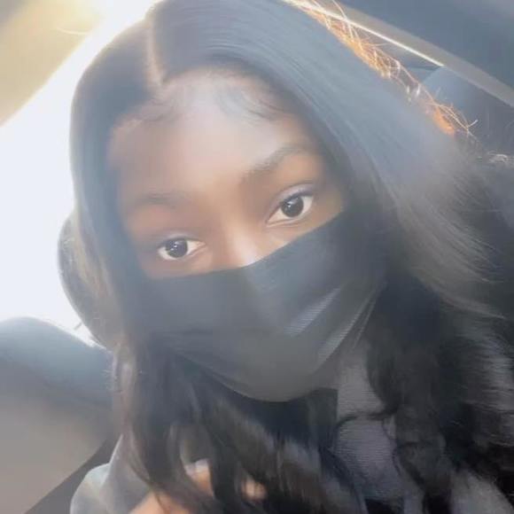 Profile Picture of Tyler Weston (@soamazinggirl) on Poshmark