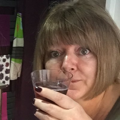 Profile Picture of Ann Gibbons (@Anngibbons10) on Twitter