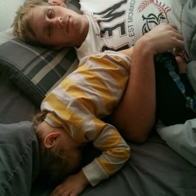 Profile Picture of Derek Hammond (@ndrcvrbrthr) on Twitter