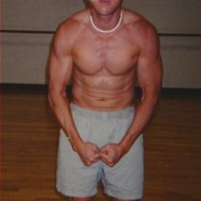 Profile Picture of Robert Harrold (@LMFAOff) on Twitter