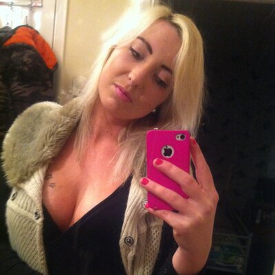Profile Picture of Moii (@amy_capper_x) on Twitter