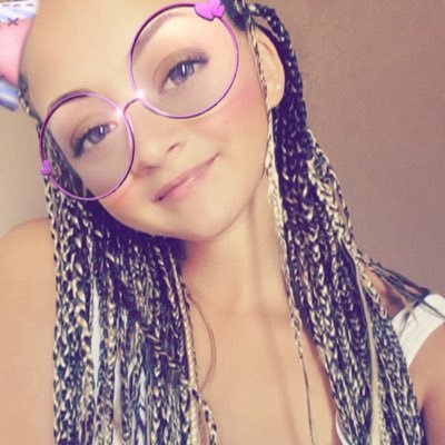 Profile Picture of Fajardo Lisa (@lisafajardo22) on Twitter