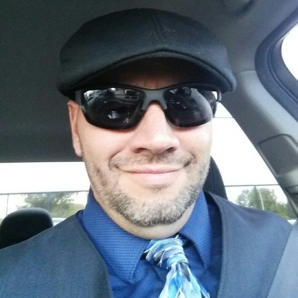 Profile Picture of Frank Sforza (@frdm4life) on Poshmark