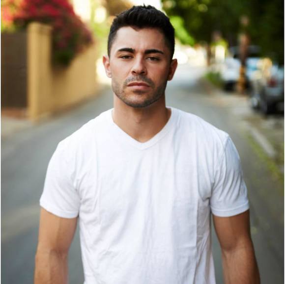 Profile Picture of Zachary Engel (@zengel32) on Poshmark