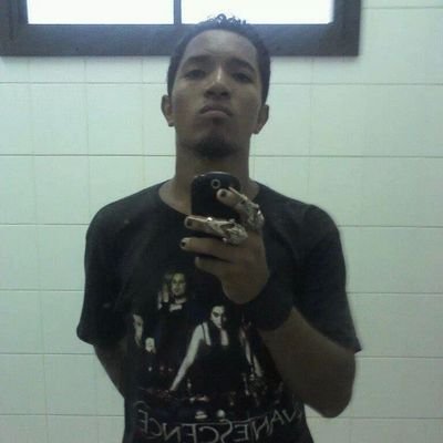 Profile Picture of Andy Guedes (@FallenAndyAZMD) on Twitter