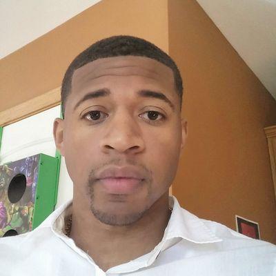Profile Picture of David G (@Dg2520Goshay) on Twitter