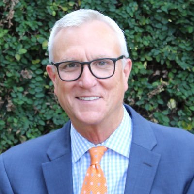 Profile Picture of Chris Bell (@Bell4lastRound) on Twitter
