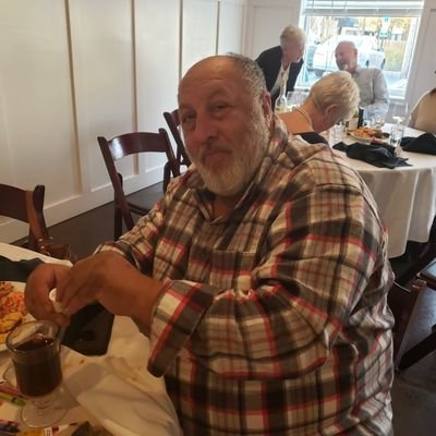 Profile Picture of Michael Nakis (@machie38) on Twitter