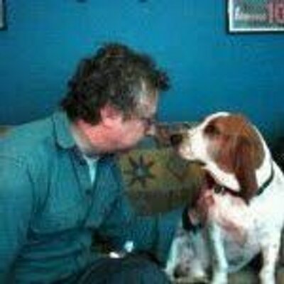 Profile Picture of Bob Funk (@moondoggiebob) on Twitter