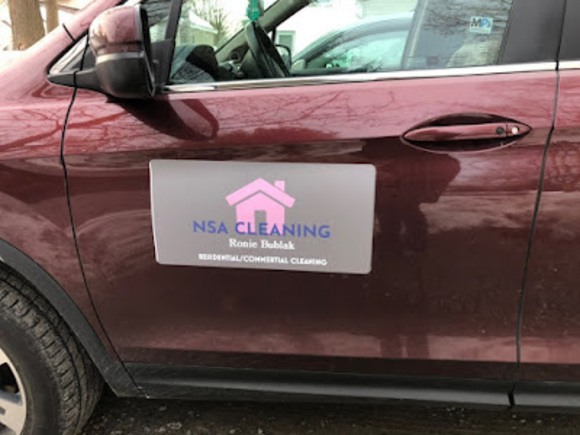 Profile Picture of Ronie Bublak (@roniebublak) on Poshmark