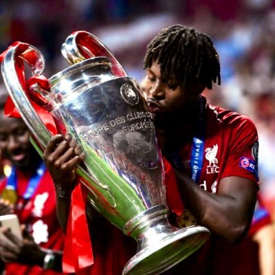 Profile Picture of Tom Bowyer (@TomBowyer6) on Twitter