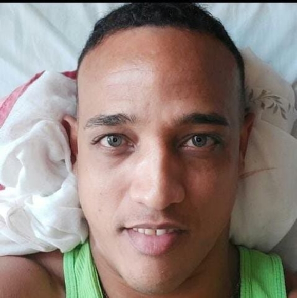 Profile Picture of Reinaldo Herrera preval (@reycito8805) on Poshmark