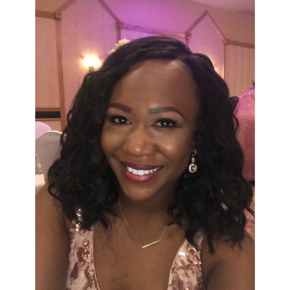 Profile Picture of Sandra Ozigbo (@sassysandra109) on Poshmark