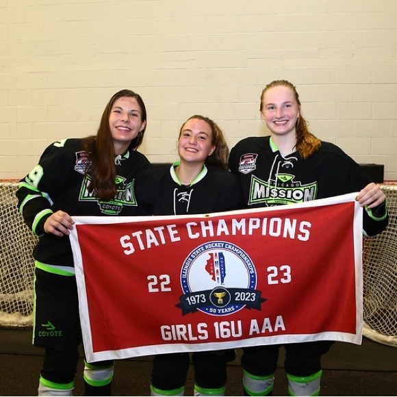 Profile Picture of Nicole Gorbatenko (@ngorbatenko) on Poshmark