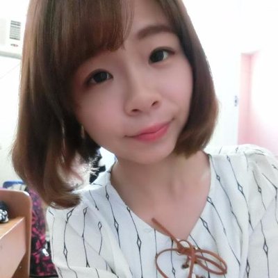 Profile Picture of Helen H. (@Helen_Hsieh24) on Twitter