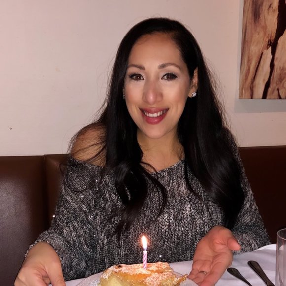 Profile Picture of Barbara Shapiro (@barbara_shapiro) on Poshmark