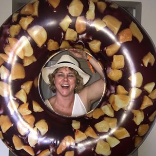Profile Picture of Kim McLaughlin Sorgini (@kimmy.sausagini) on Facebook