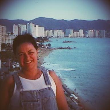 Profile Picture of Julia Vincent Nava (@navavincent) on Twitter
