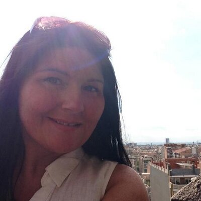 Profile Picture of JulieHarden ☮ (@JulieHarden) on Twitter