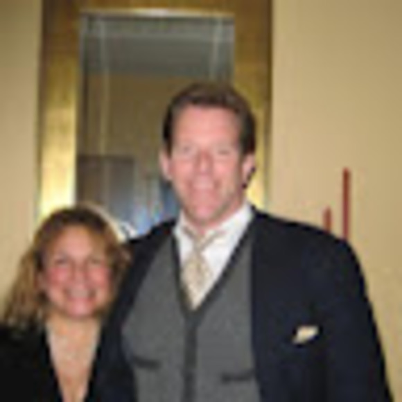 Profile Picture of Phyllis Tomaine (@tomainestreet) on Poshmark