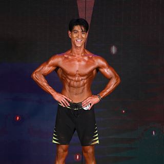 Profile Picture of Woosik Dwayne Jeong (우식) (@woosik.chung) on Facebook