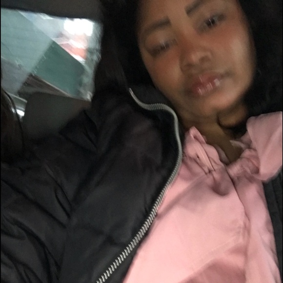 Profile Picture of Lucresia Chandler (@lchandler93) on Poshmark