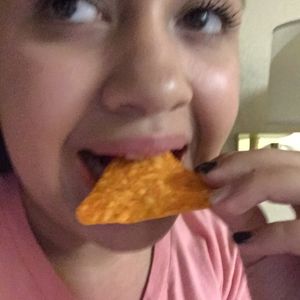 Profile Picture of Briana Vargas (@brinicole00) on Myspace
