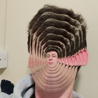 Profile Picture of Thomas Holderness, Esq (@holdmyness) on Twitter