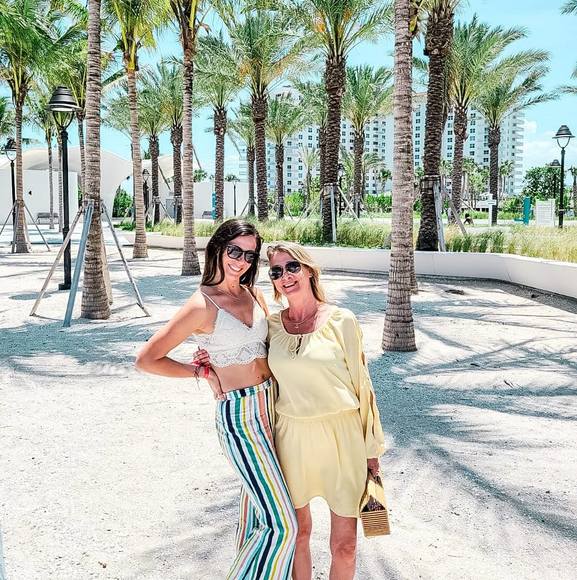 Profile Picture of Shawn p avara Avara (@islandstylefl) on Poshmark